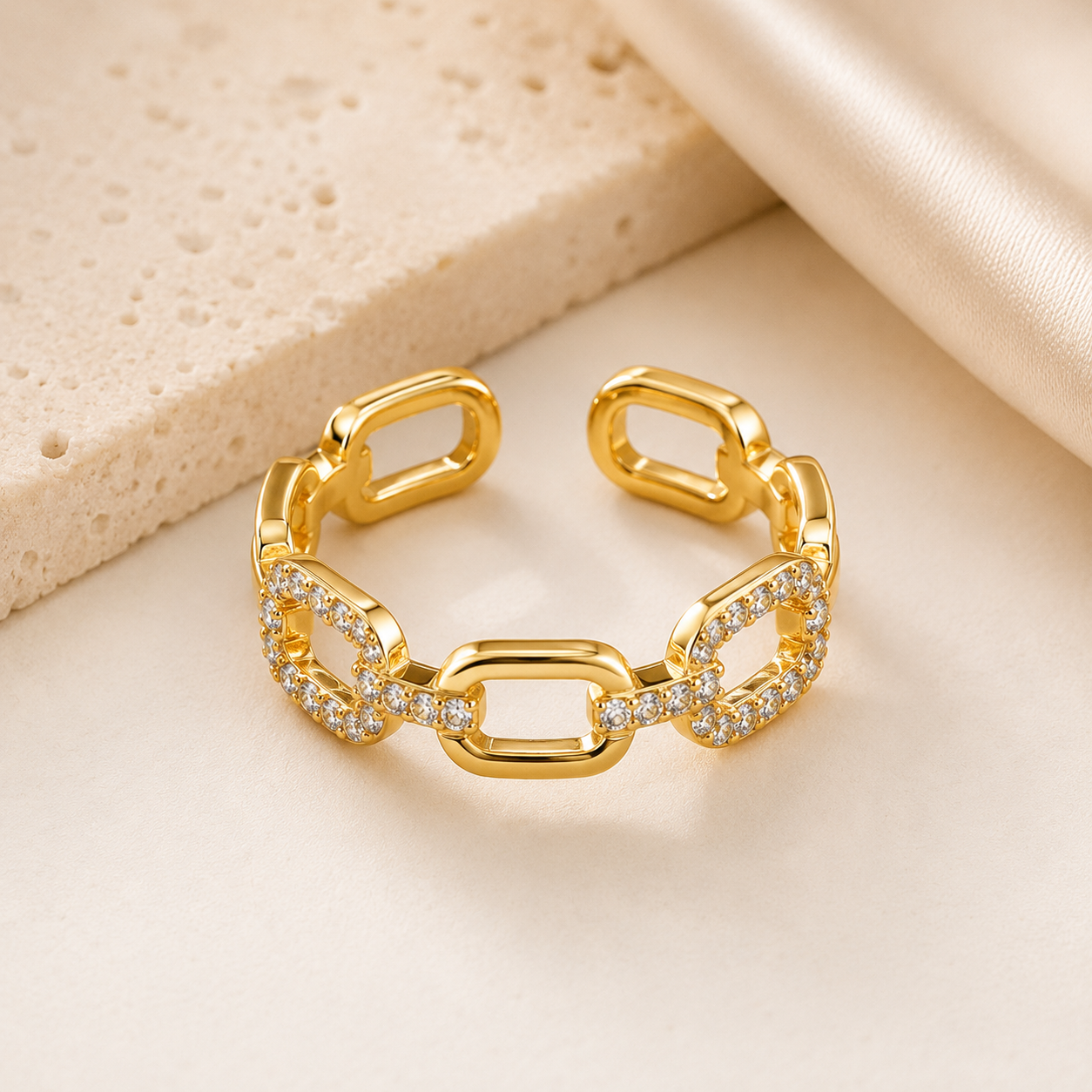 Twist Ring Damen aus Edelstahl mit Zirkonia – Geometrischer Offener Ring in Gold